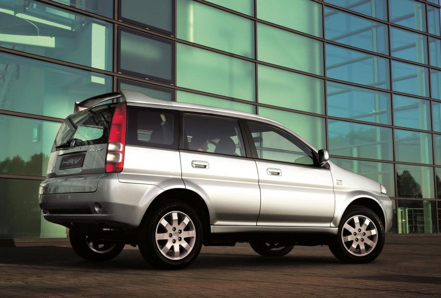  Honda HR-V 5-Door 2001 года  (EU) (фото 4 из 6)